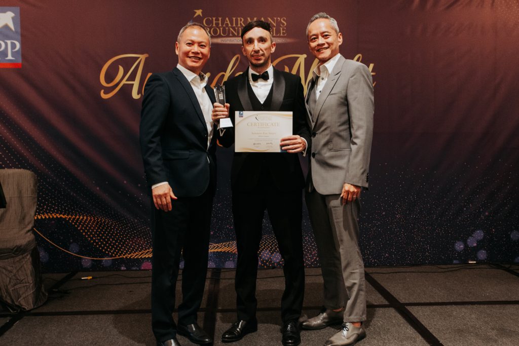 IPPFA Midnight Award 2023 For Summers Ross Stuart